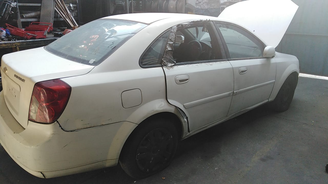  Chevrolet OPTRA 2004    EN DESARME
